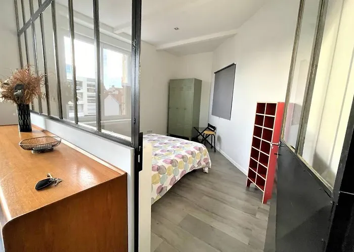 Superbe Loft 100M2 Proche Cathedrale Avec Parking